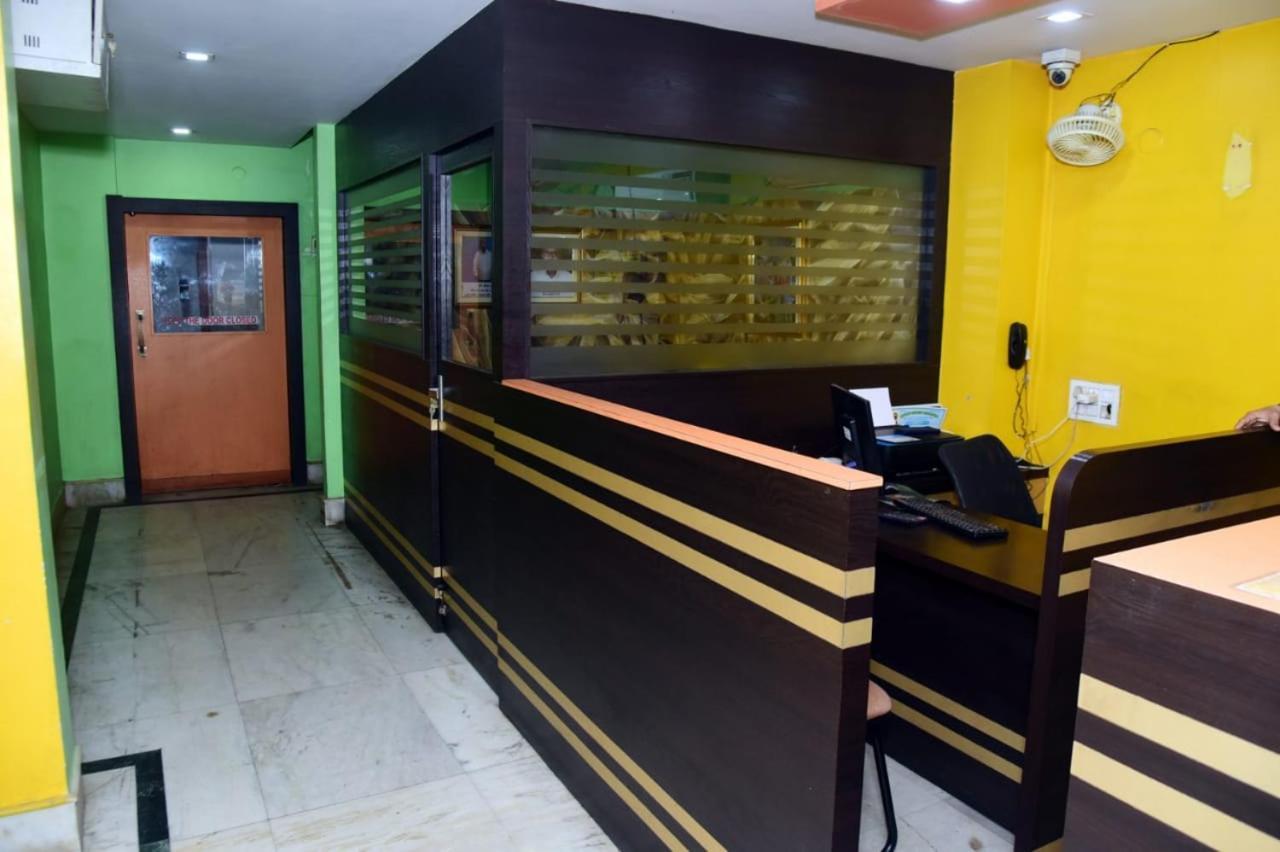 Janata Hotel Kolkata Exterior photo